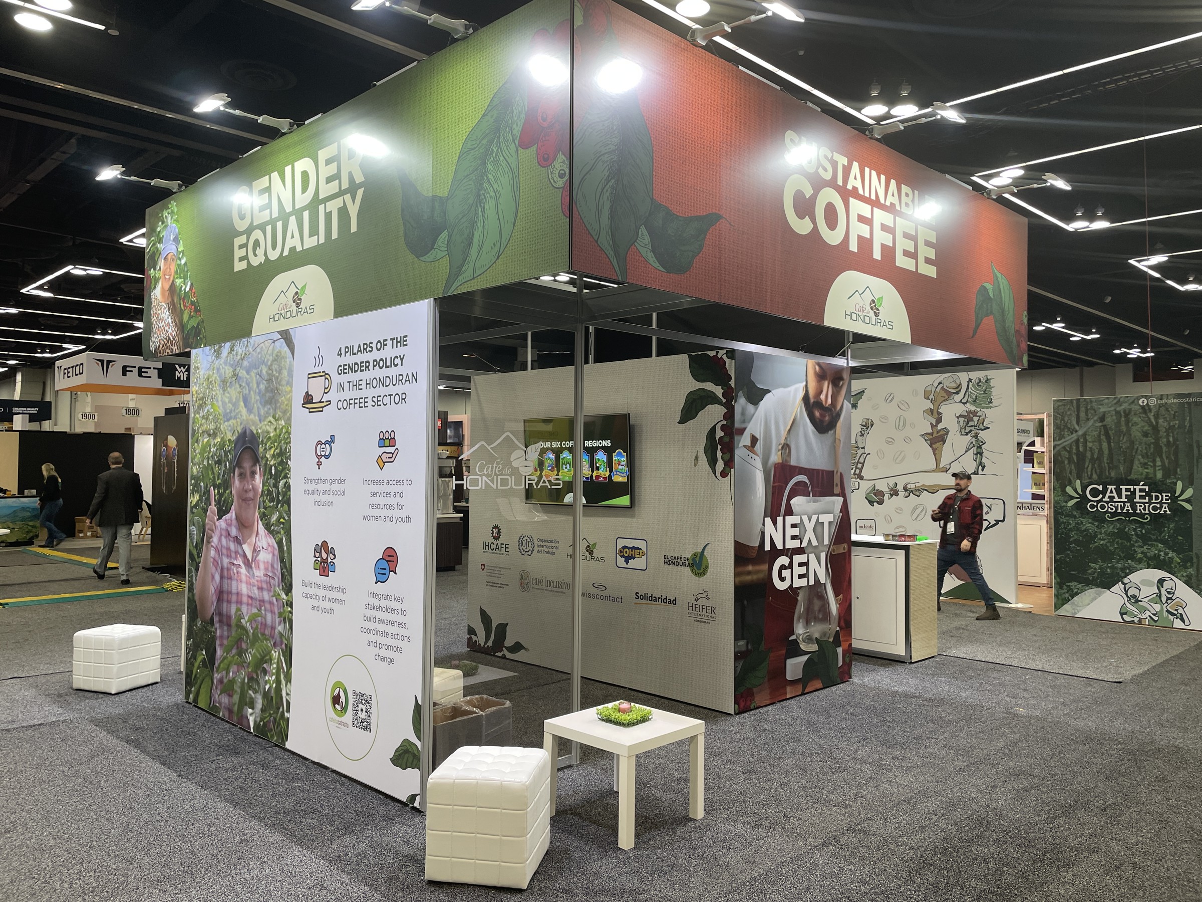 Honduras exhibit photograph 1