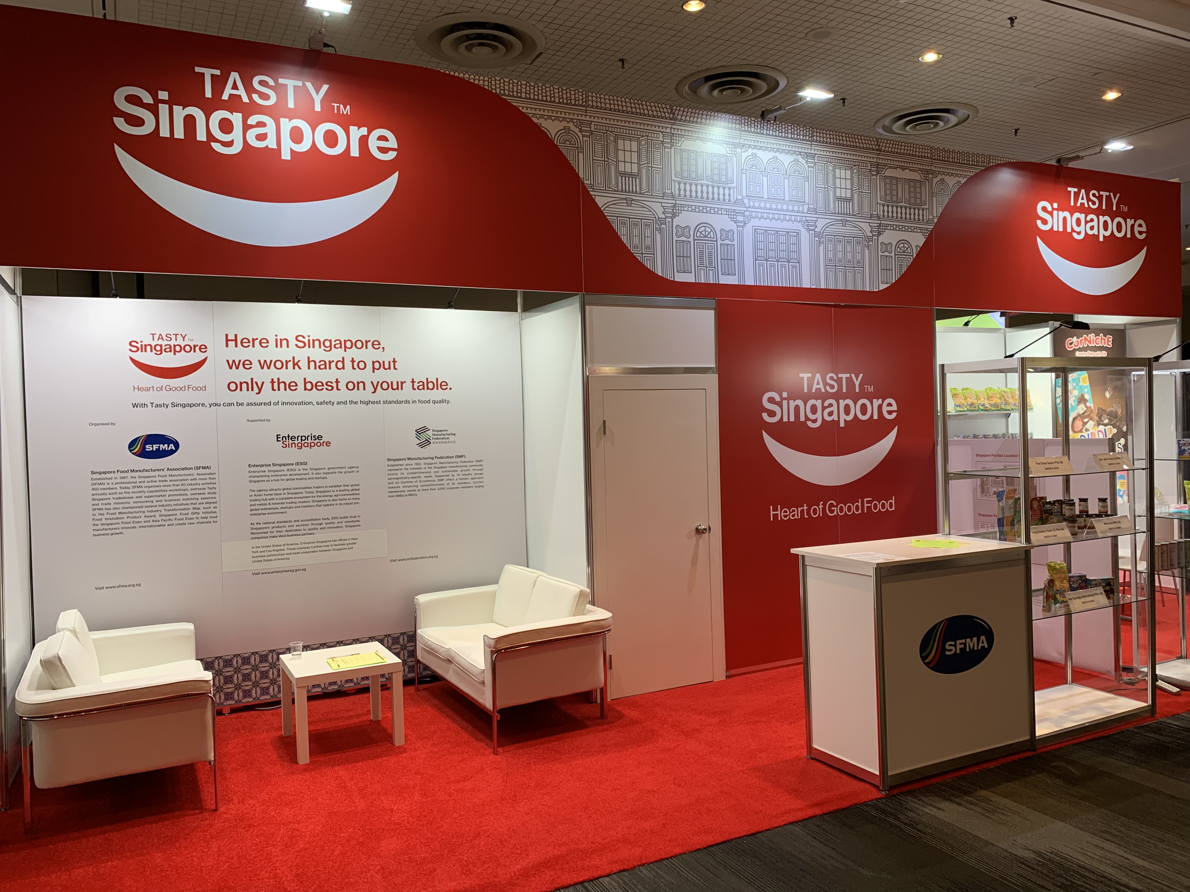 Singapore exhibit photograph 2